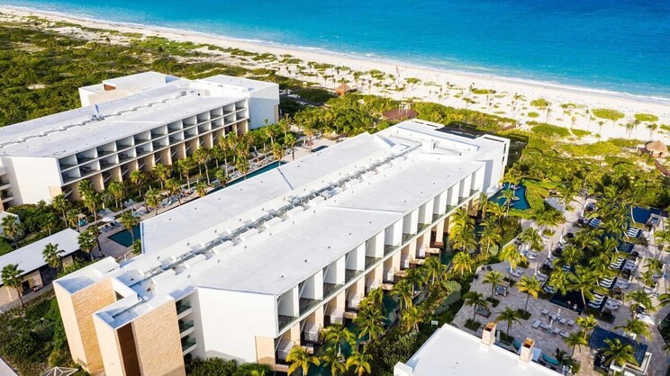 Family Selection at Grand Palladium Select Costa Mujeres